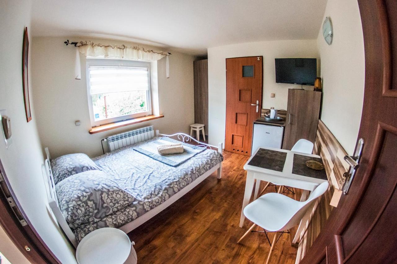 Noclegi Fregata - Pokoje Goscinne W Solinie 661-459-339 Solina  Exteriér fotografie