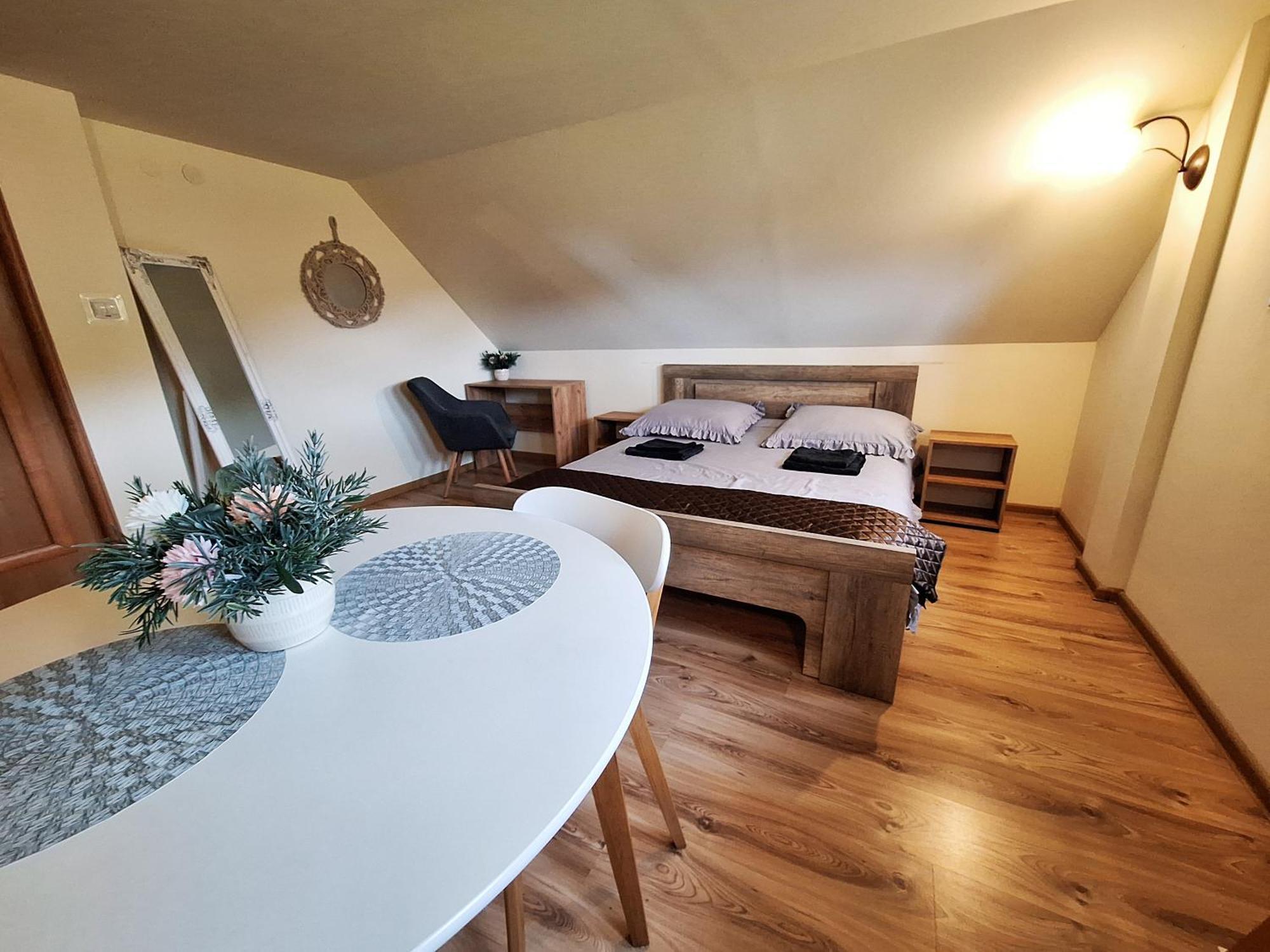Noclegi Fregata - Pokoje Goscinne W Solinie 661-459-339 Solina  Exteriér fotografie