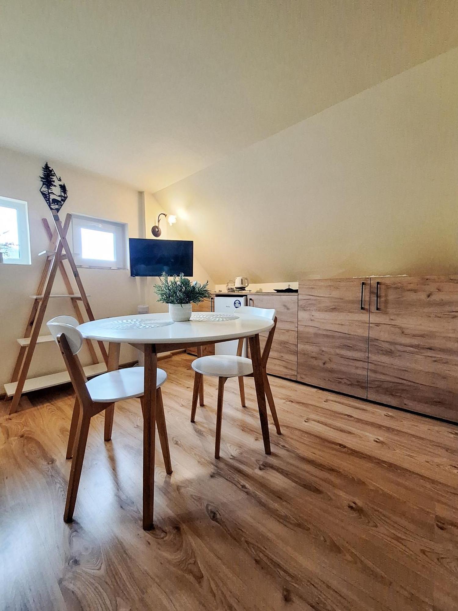 Noclegi Fregata - Pokoje Goscinne W Solinie 661-459-339 Solina  Exteriér fotografie